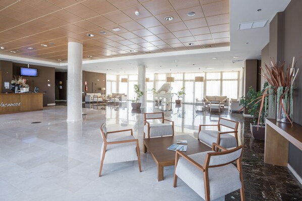 Sala de estar en el lobby