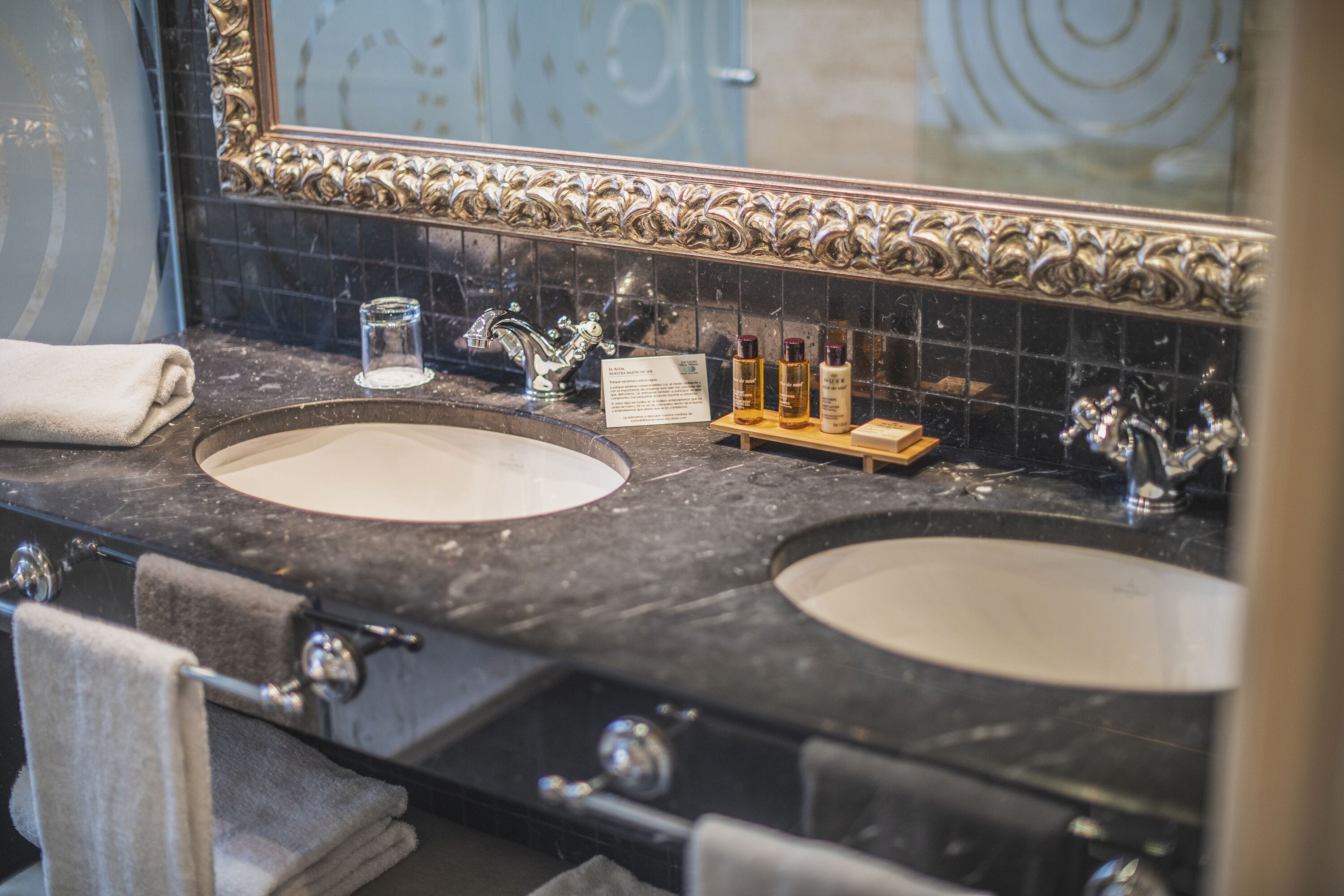 separate bathtub and shower, free toiletries, hair dryer, bathrobes