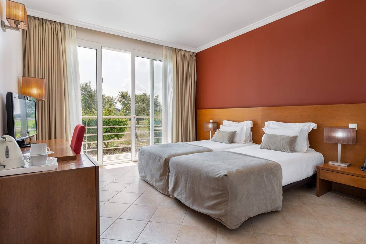 Family Suite (4 Twin Beds) | Minibar, in-room safe, desk, WiFi (free)