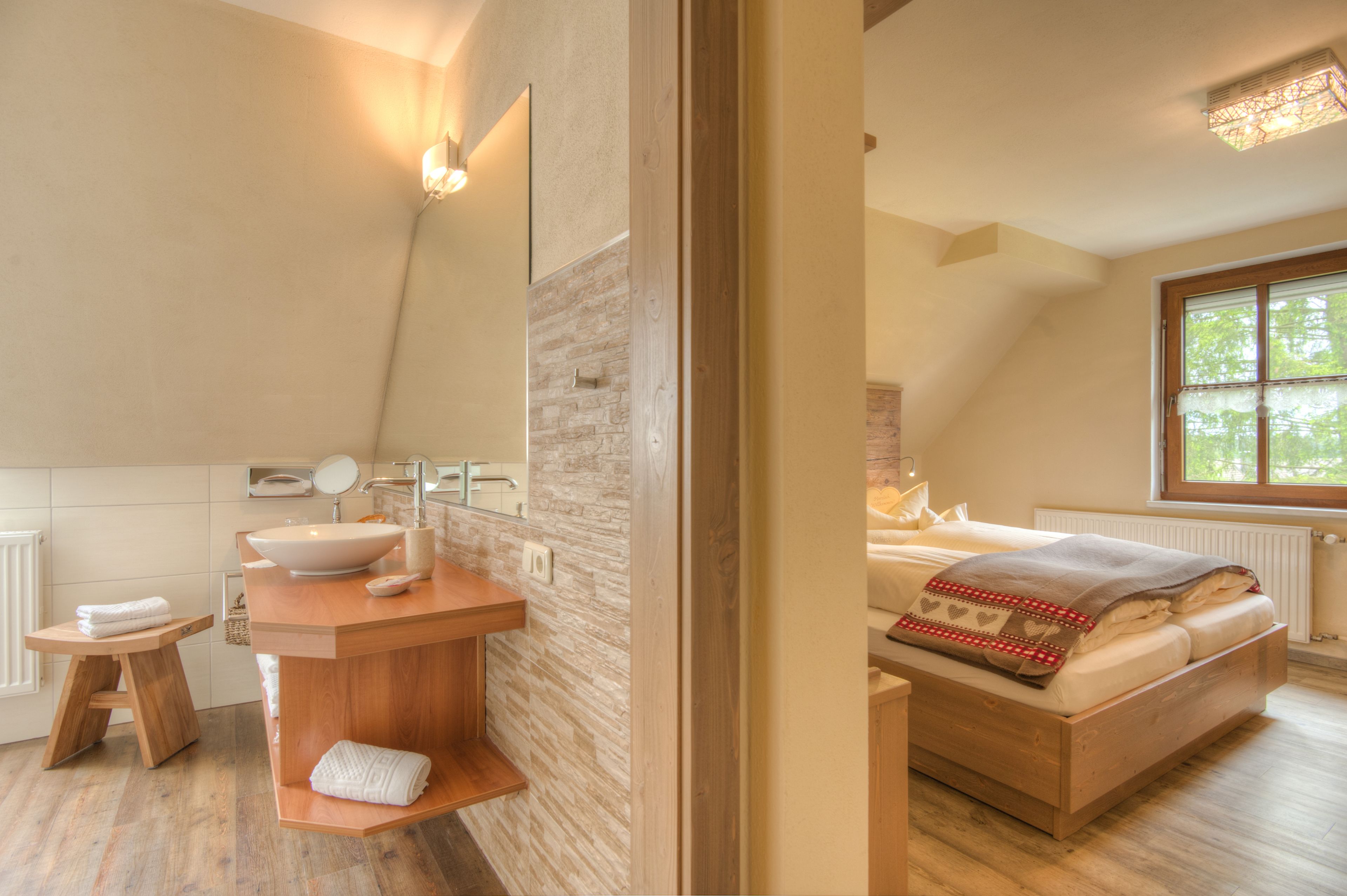 double room | select comfort beds, in-room safe, desk, soundproofing