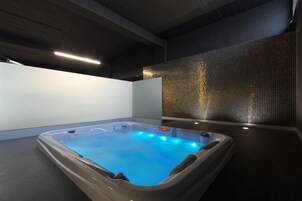 Aromatherapy, hot stone massages, deep-tissue massages, sports massages