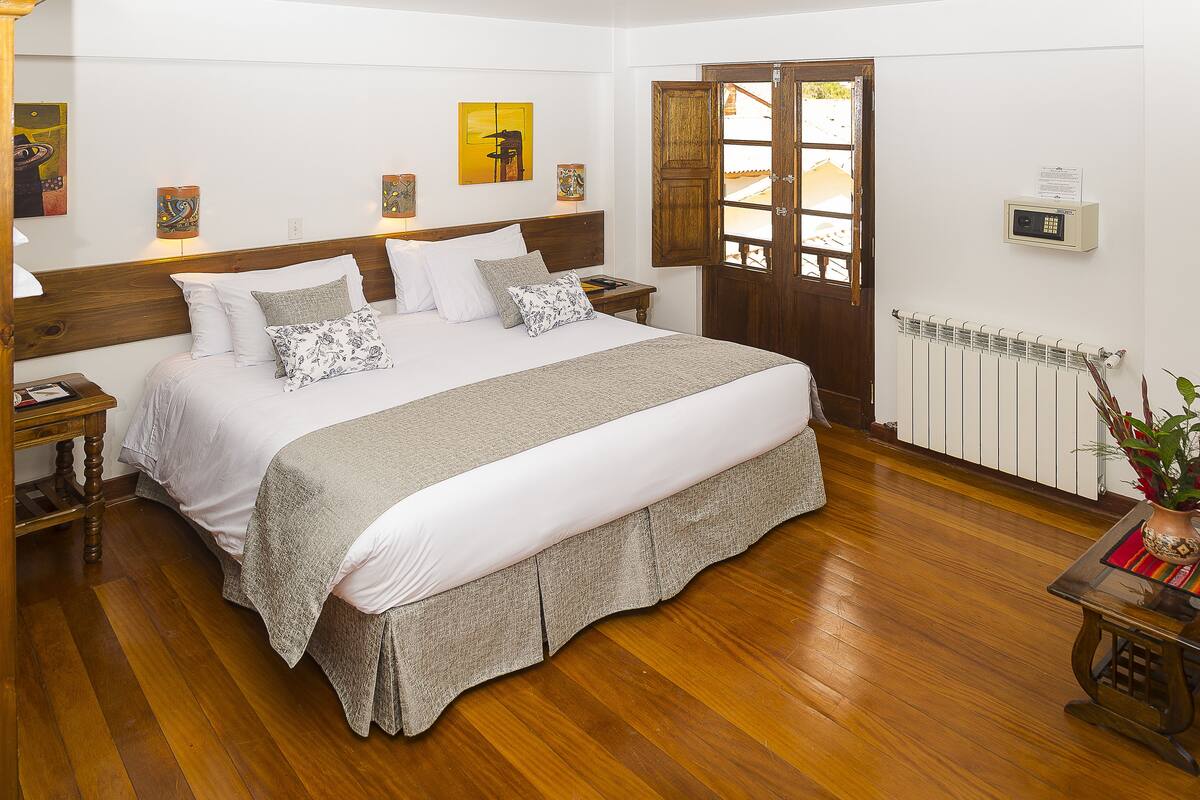 Superior Double Room | Premium bedding, pillowtop beds, minibar, in-room safe