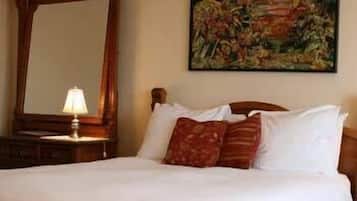 Daunenbettdecken, Pillowtop-Betten, individuell dekoriert