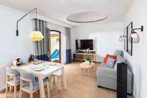 Televisión de pantalla plana de 42 pulgadas con canales por satélite