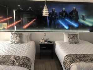 Junior Room, 2 Double Beds | Down comforters, in-room safe, individually decorated, desk - Hotel Medrano (Aguascalientes)