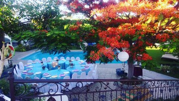 Outdoor banquet area