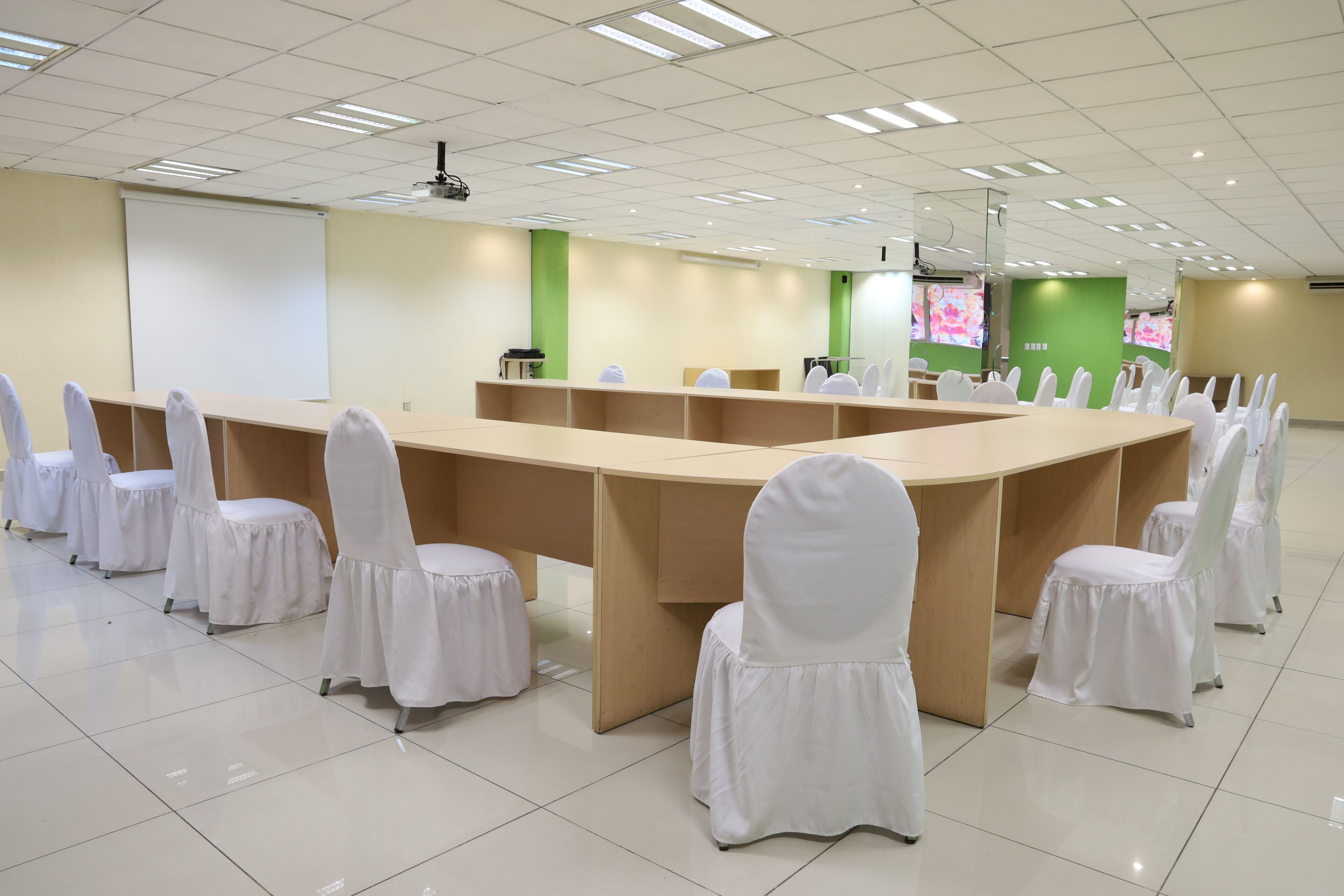 Photo - Hotel Medrano Temáticas and Business Rooms Aguascalientes