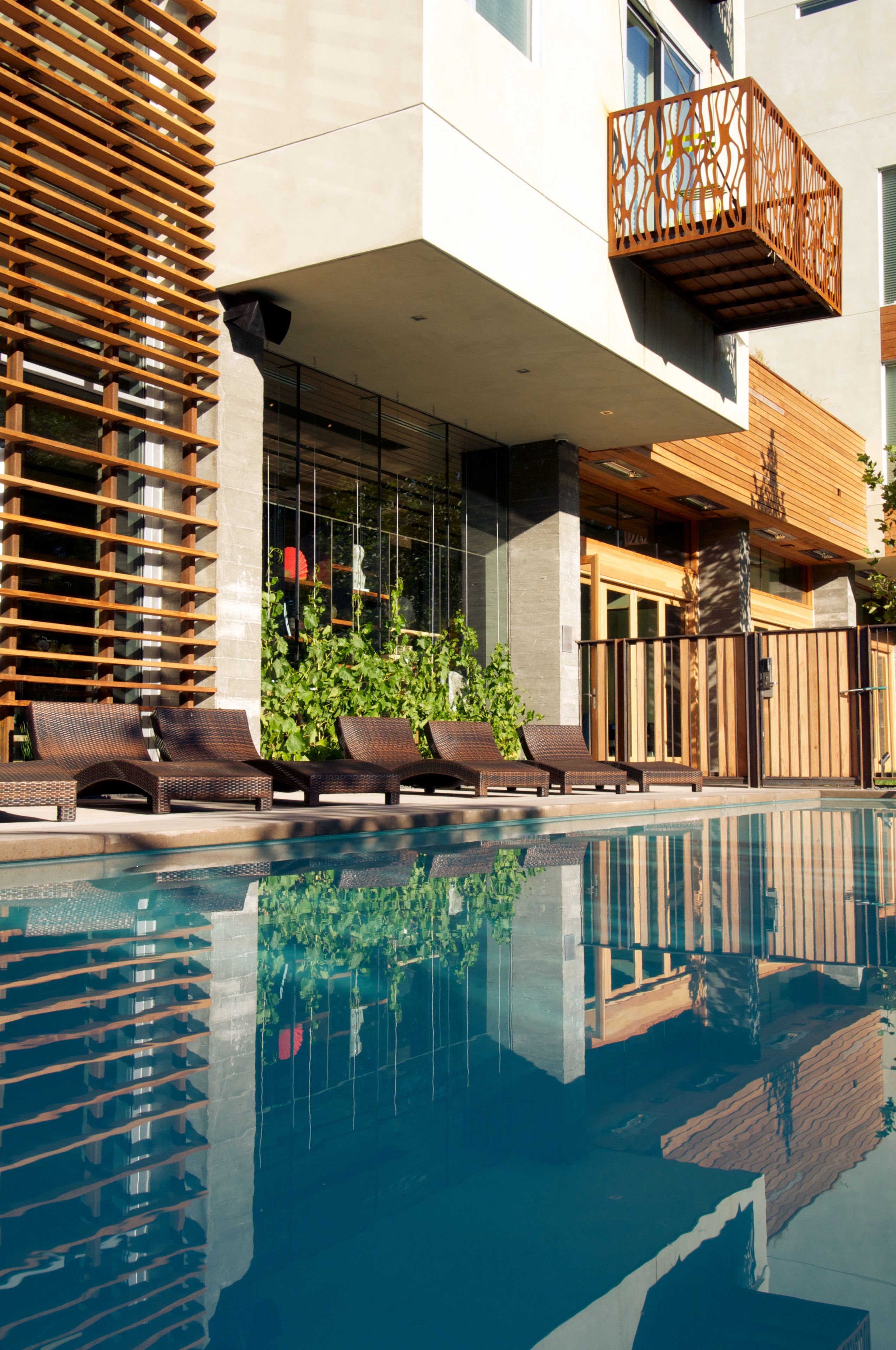 outdoor pool, pool loungers