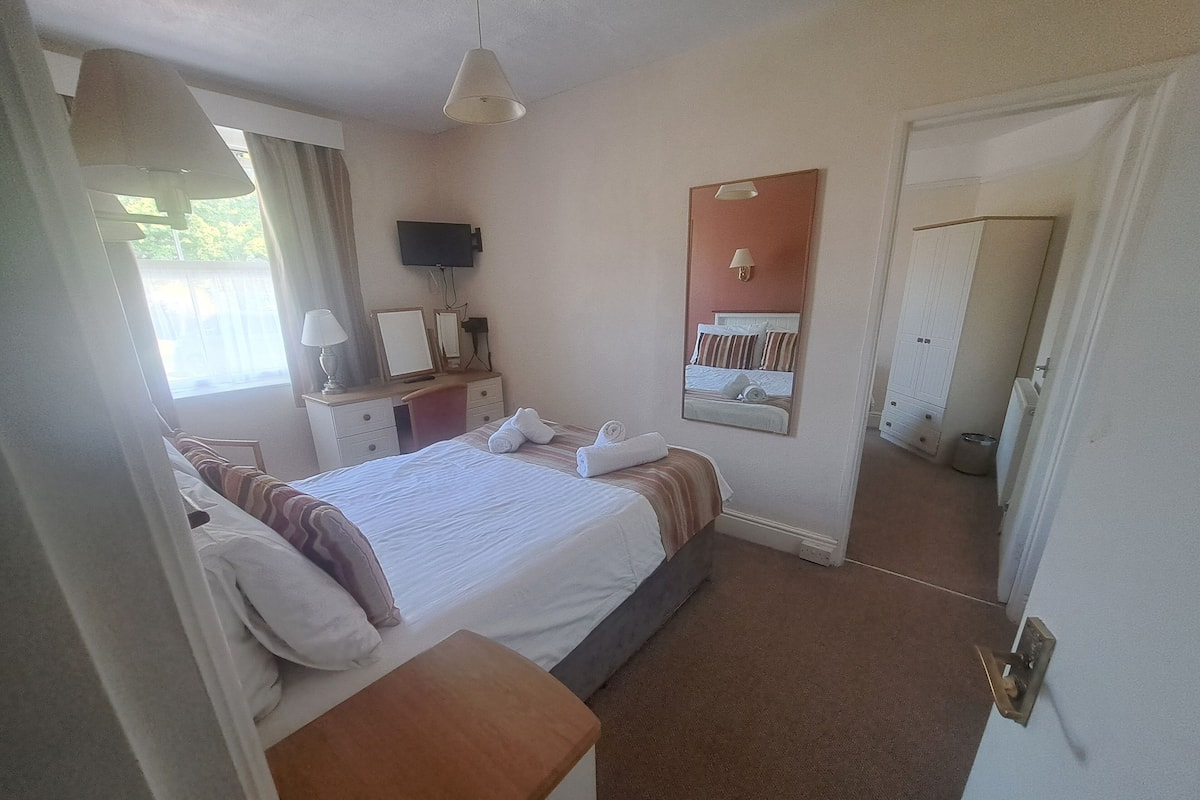 1 chambre, décoration personnalisée, ameublement personnalisé