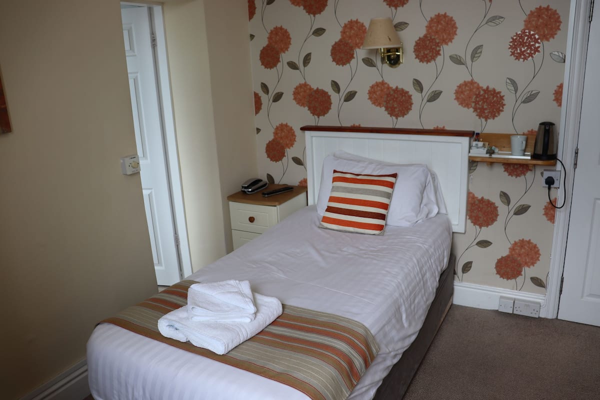 Chambre Simple Standard, 1 lit une place