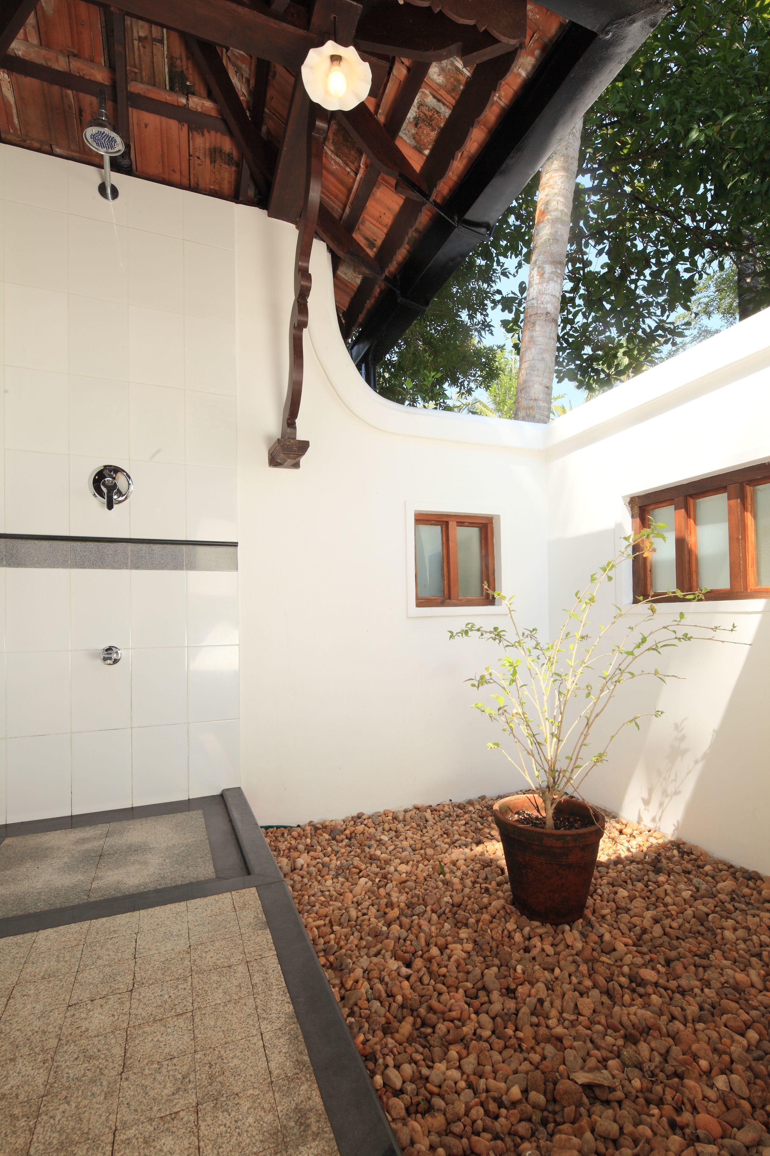 heritage bungalow | bathroom | shower, rainfall showerhead, free toiletries, hair dryer
