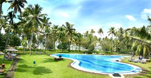 Outdoor pool, open 7:30 AM to 6:30 PM, sun loungers