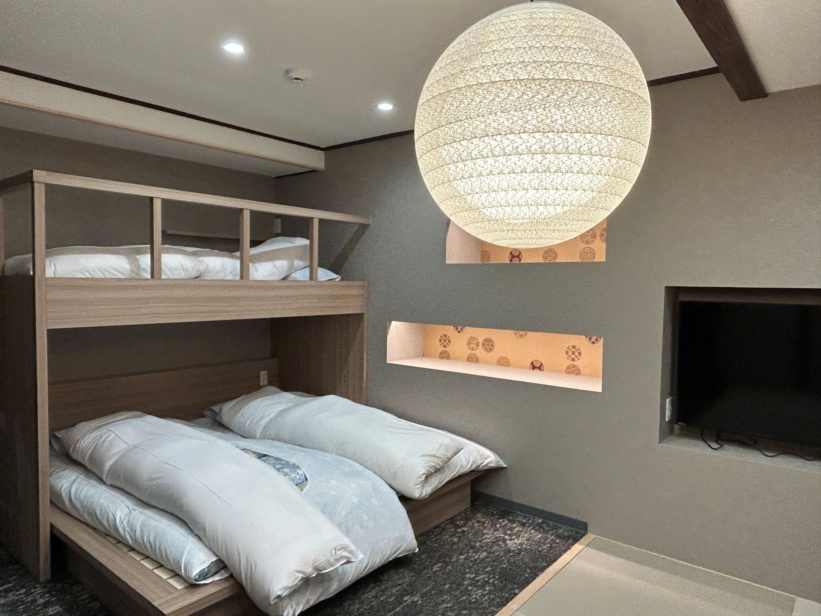 Triple Room | Down comforters, free WiFi