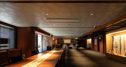 Gion Shinmonso