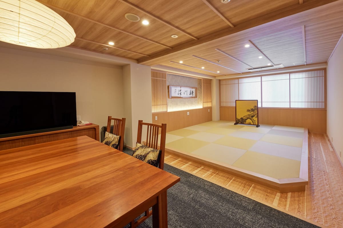 Habitación familiar | Edredón y wifi gratis