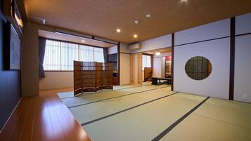 Family Room, Multiple Bedrooms | Down comforters, free WiFi