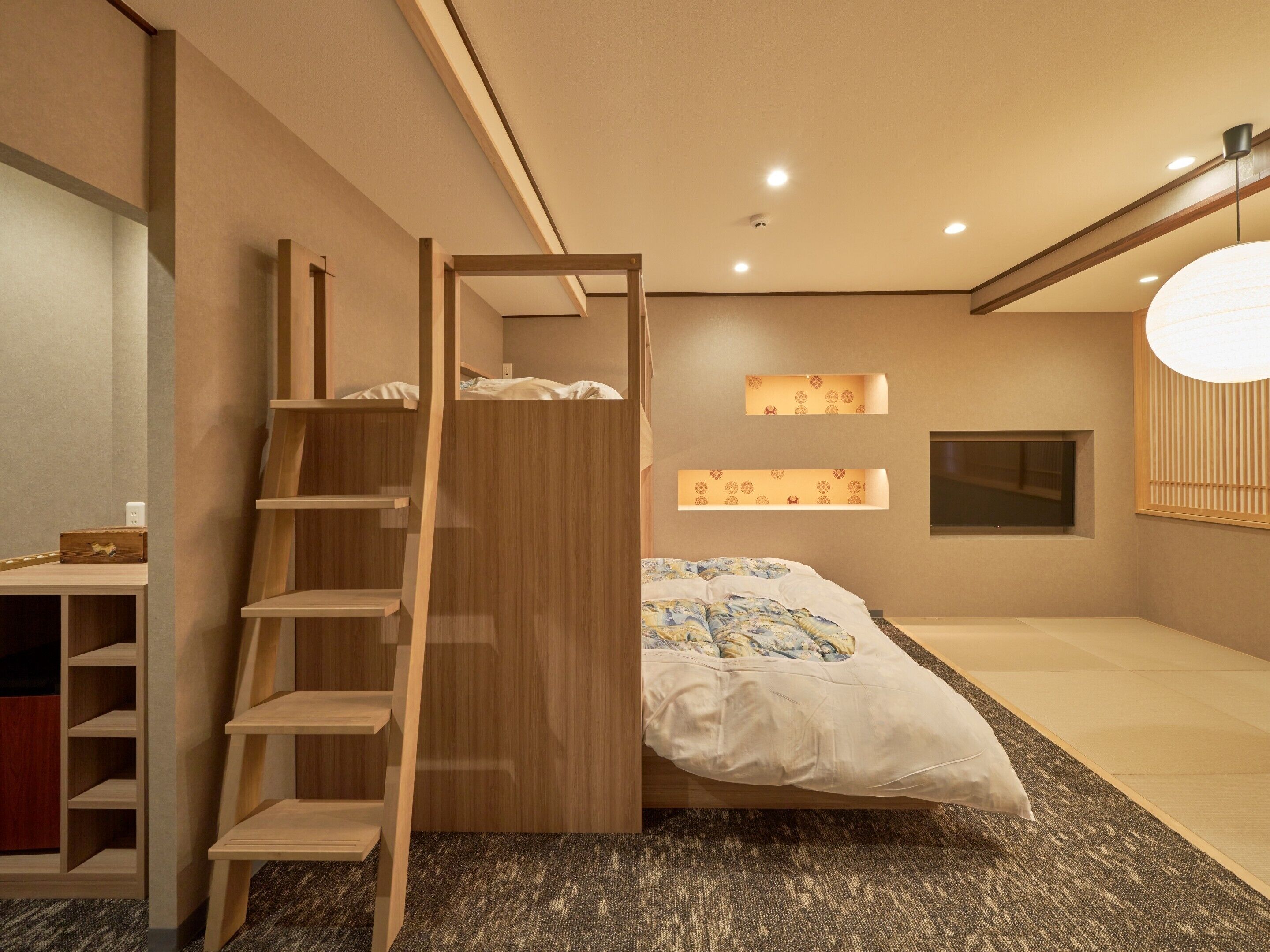 Basic Triple Room | Down comforters, free WiFi