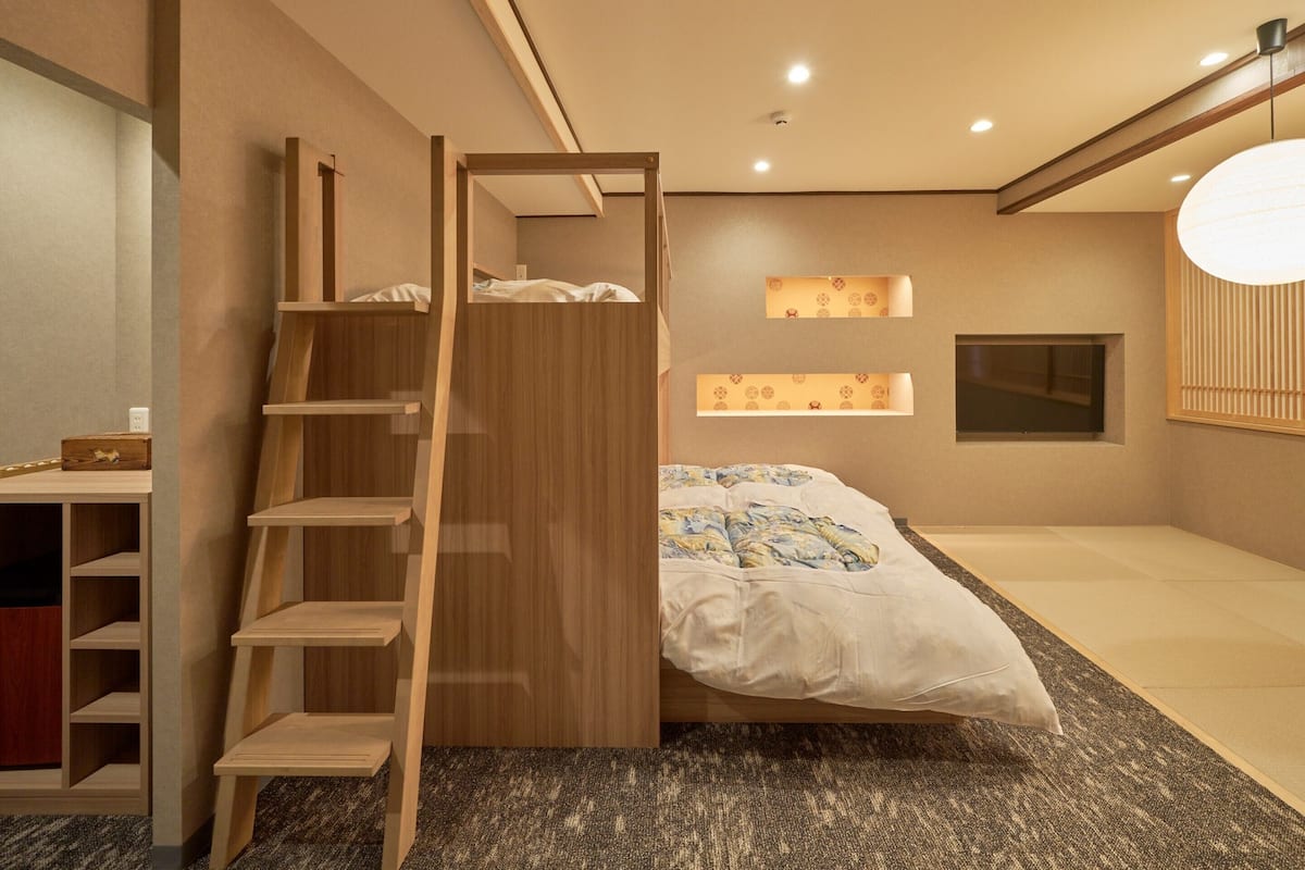 Basic Triple Room | Down comforters, free WiFi