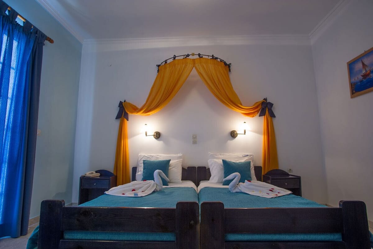 Chambre Double ou avec lits jumeaux, 1 chambre | Fer et planche Ă repasser, Wi-Fi gratuit, draps fournis