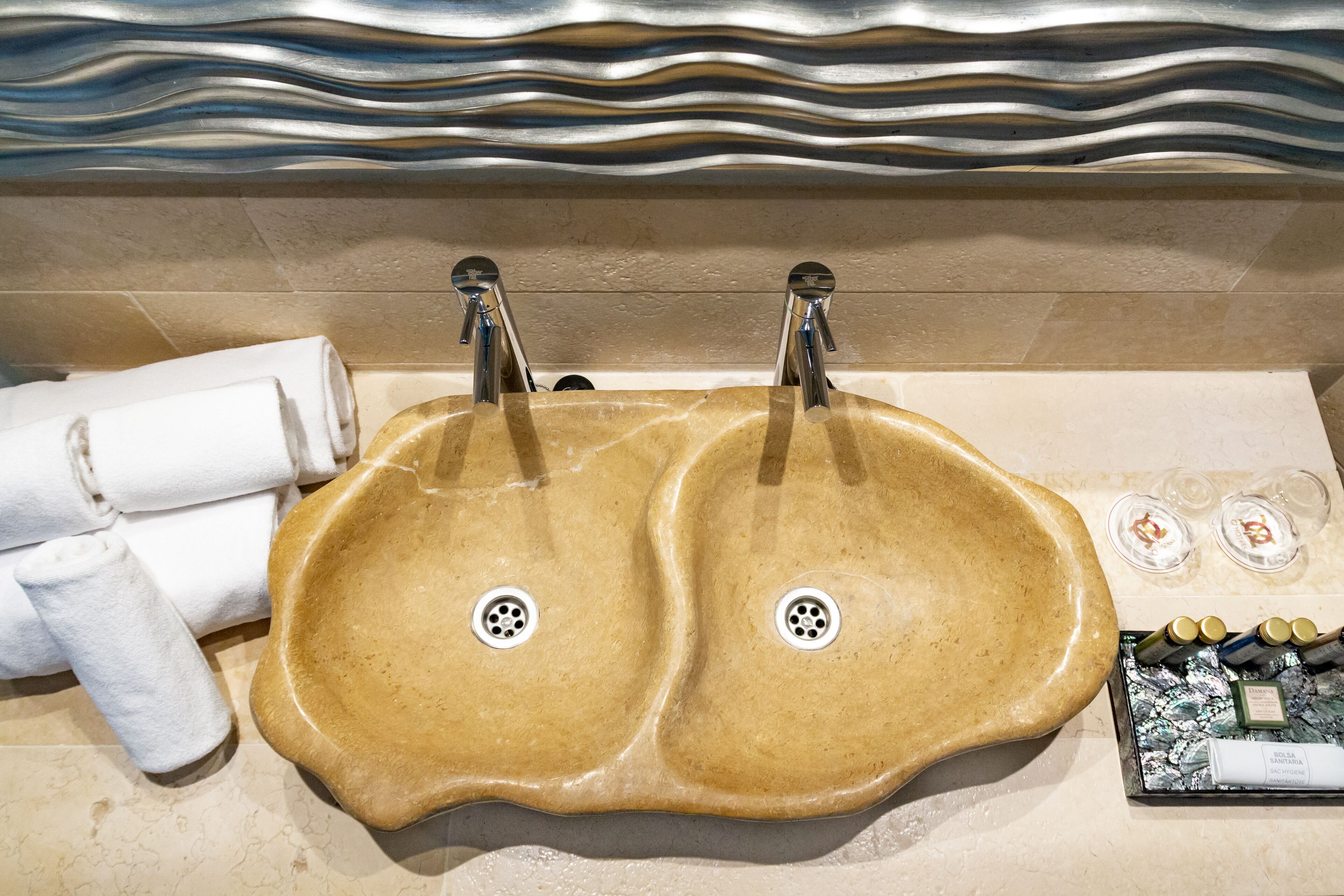 hair dryer, bidet, towels