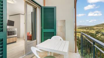Exclusive Studio | Terrace/patio