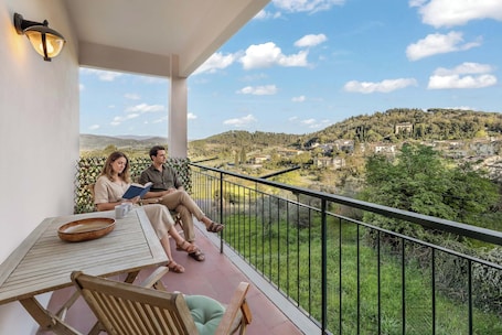 Appartamento panoramico | 2 camere, lenzuola Frette, biancheria da letto ipoallergenica. Residence Il Connubio