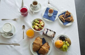Frokostbuffé er inkludert hver dag