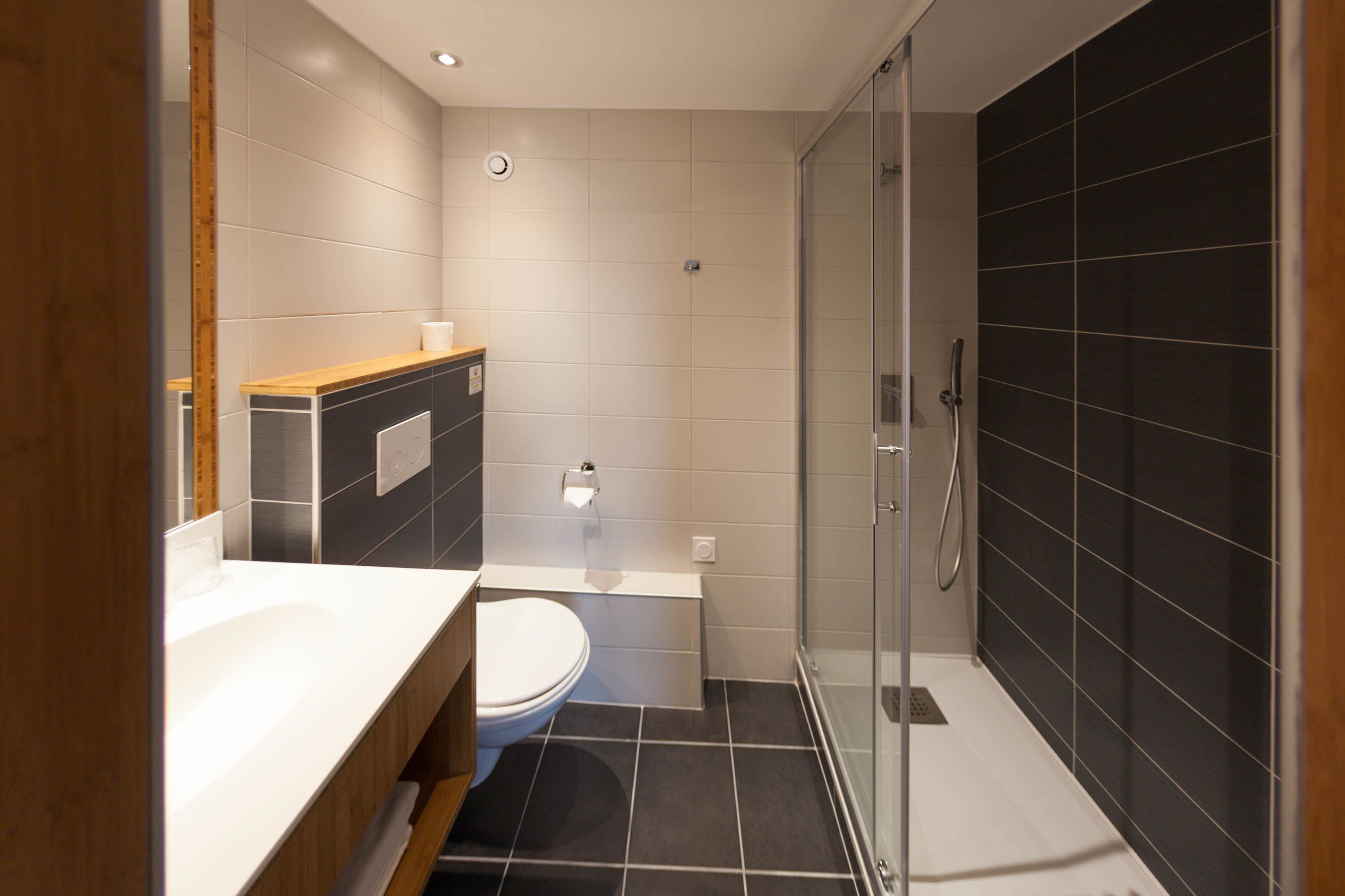 single room | bathroom | hair dryer, towels