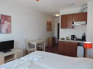 Studio | Children’s theme room