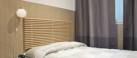 Down duvets, free WiFi, bed sheets