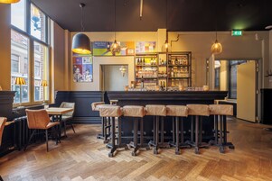 Bar (en la propiedad)