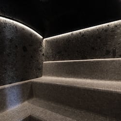 雙人療程室、三溫暖烤箱、浴缸、蒸氣室、土耳其浴、美體療程