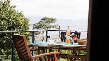 Adega da Atafona, 1 Bedroom, Ocean View | Terrace/patio