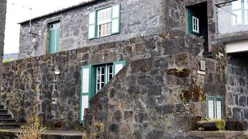 Adega do Lagar, 2 Bedrooms, Ocean View | Terrasse/Patio