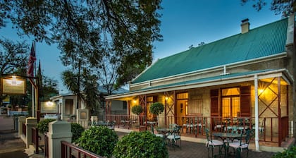 88 Baron van Reede Guesthouse