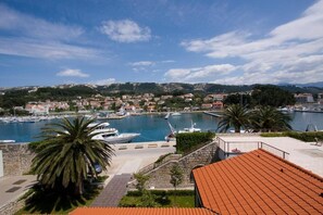 Outdoor pool, open 9 AM to 9 PM, sun loungers