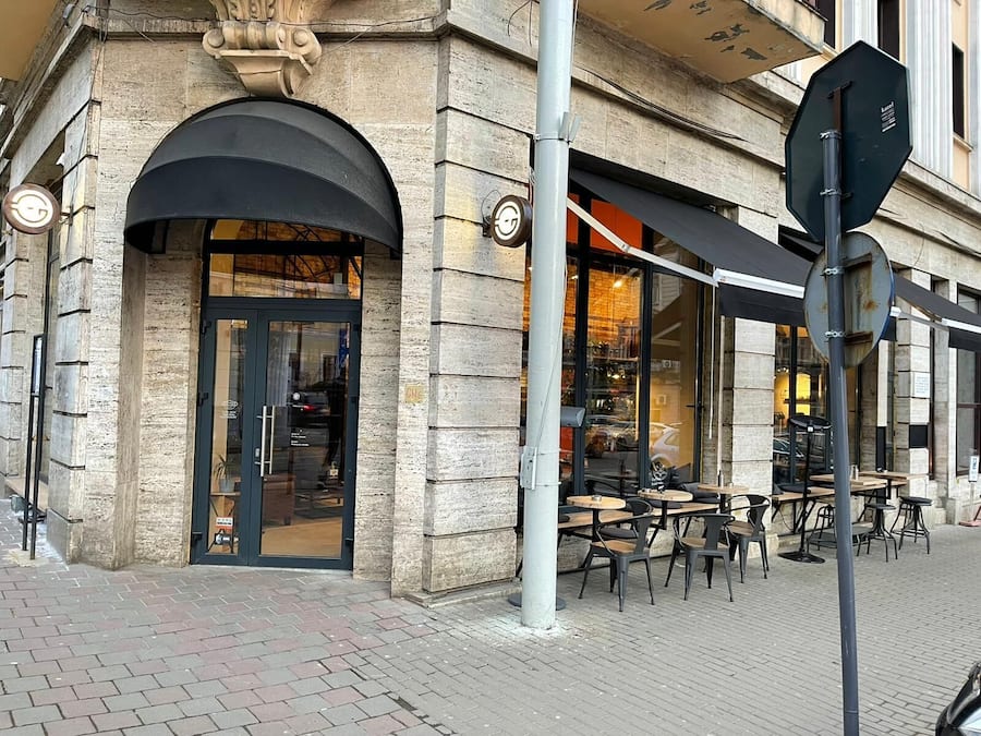 Voorkant van accommodatie