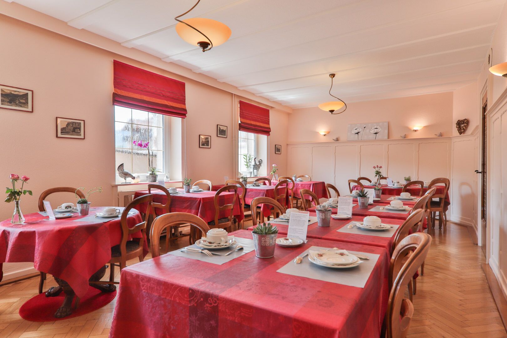 daily continental breakfast (eur 13 per person)