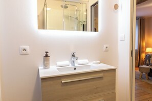 Bathroom - Hotel Deybach (Munster)