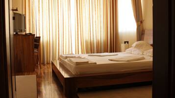 Minibar, in-room safe, desk, soundproofing