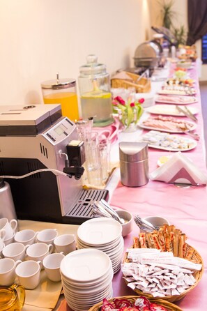 Buffet - Hotel Anthimos (Sânmartin)
