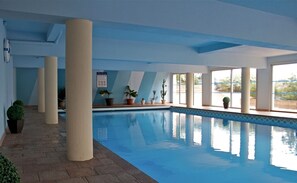 Piscine couverte