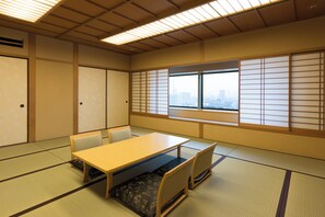 Japanese-Style for 6 people, Non Smoking (High Floor) | Premium bedding, down comforters, in-room safe, desk - Toshi Center Hotel Tokyo (Tokyo)