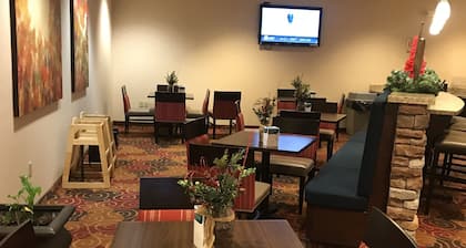 Comfort Suites Altoona North
