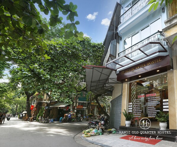 Front of property - Hanoi Old Quarter Hostel (Hanoi)