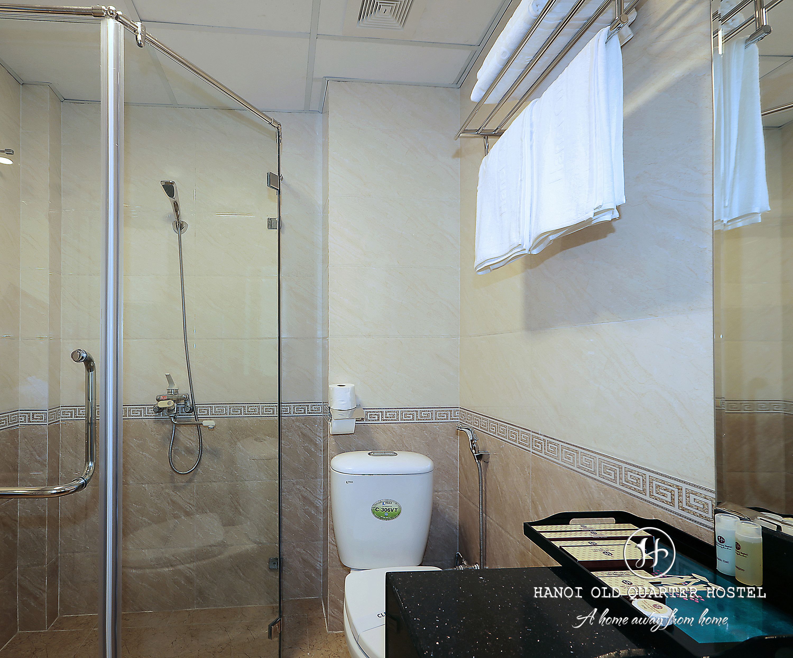 shower, free toiletries, hair dryer, slippers