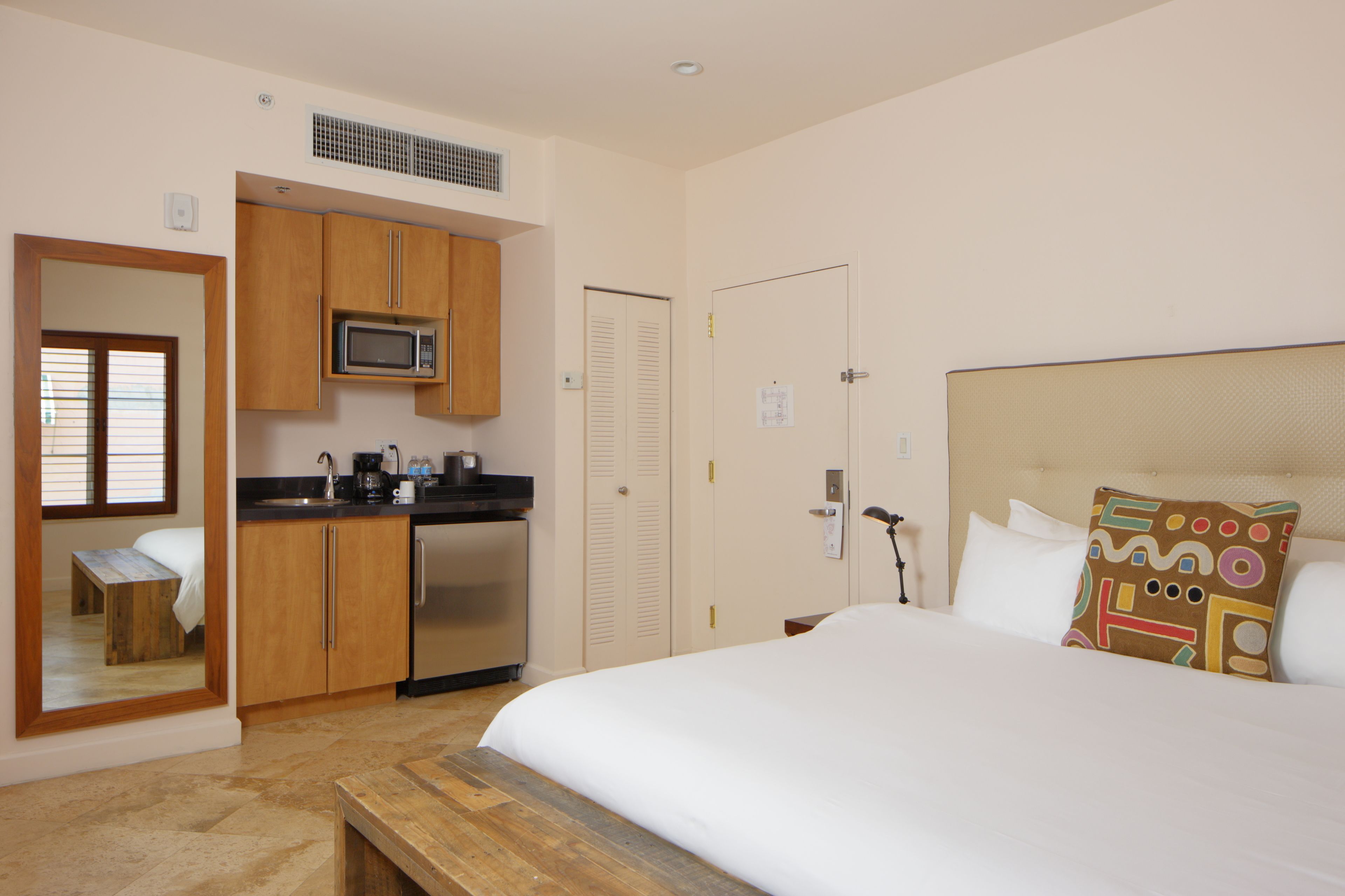 superior room | premium bedding, in-room safe, individually decorated, desk