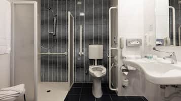 Chambre Standard, accessible aux personnes à mobilité réduite, non-fumeur (Mobility Tub) | Salle de bain