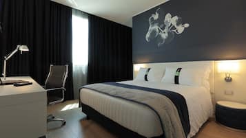 1 bedroom, down comforters, minibar, in-room safe