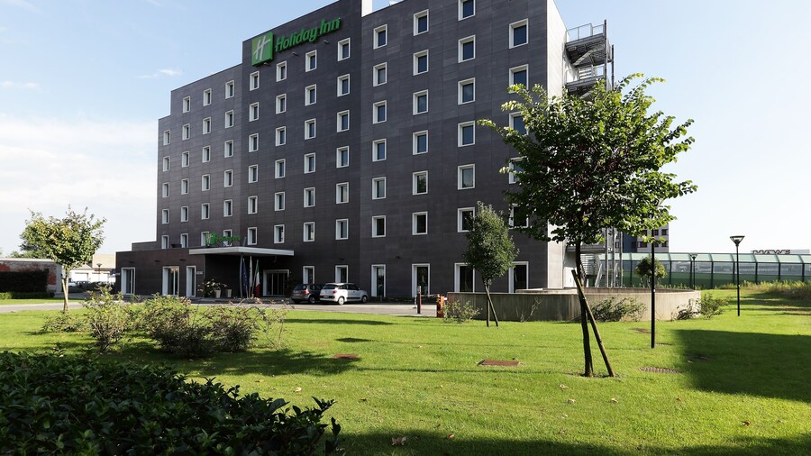 Holiday Inn Milan Nord Zara by IHG